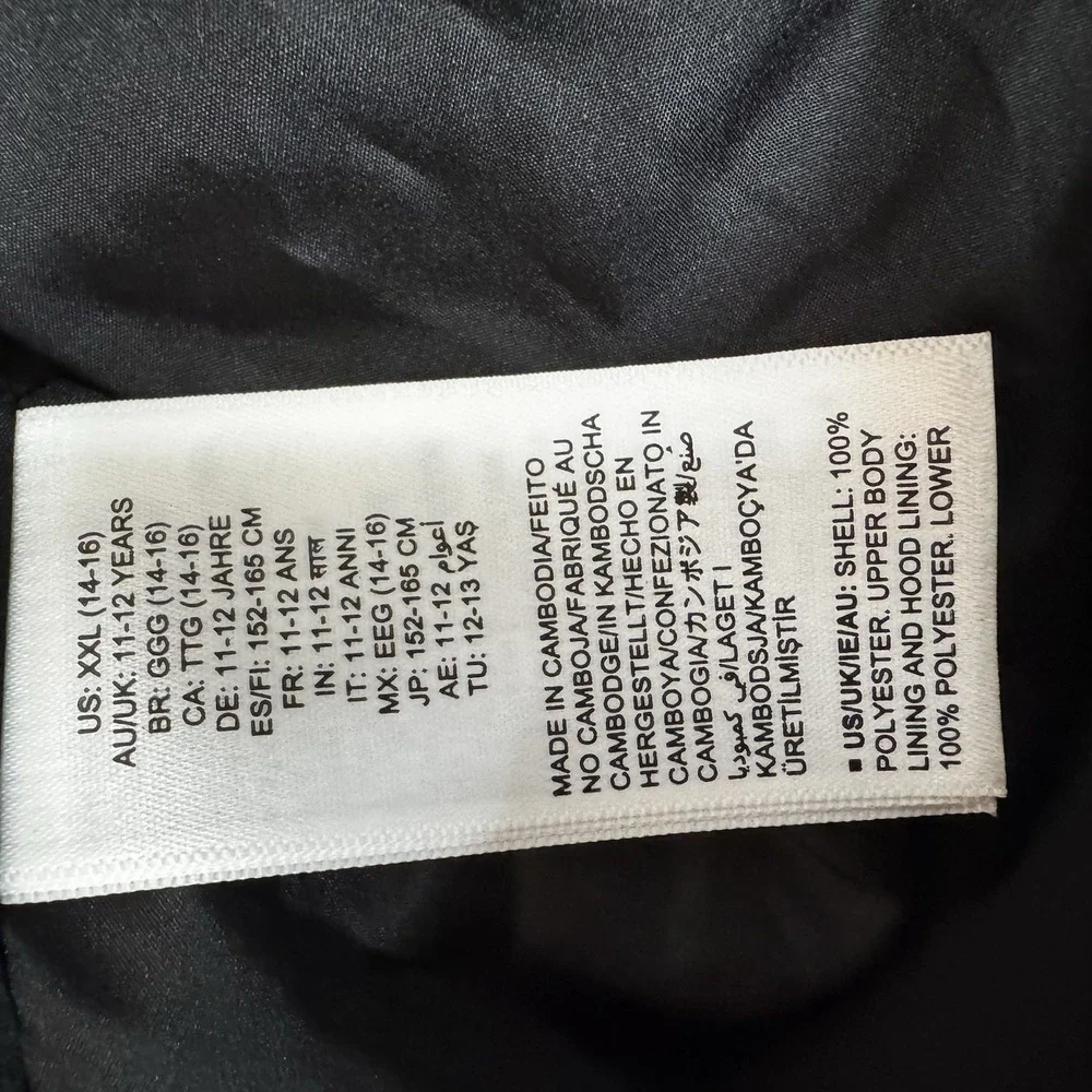 Boys Blue and Black Winter/Snow Puffer Jacket Size XXL (11/12‎ Year Old)